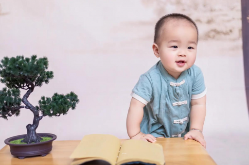 钦州孕妇显怀是几个月